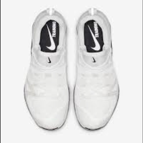 ❤️NWT Nike Nike Metcon Flyknit 3 Sneakers White/pl - Picture 4 of 6